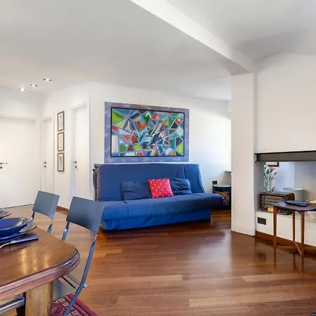 Apartment Hostdomus - Architecture *
